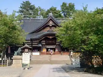 尾山神社の本殿・本堂