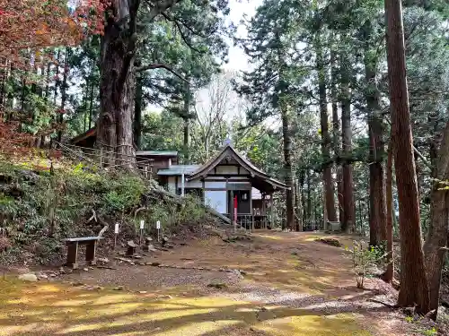 戸隠神社の建物その他