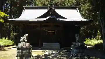三所神社の本殿・本堂