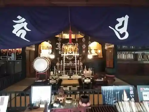 明王寺の本殿・本堂