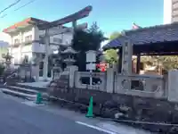 三輪神社の鳥居