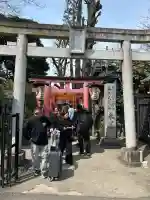 花園稲荷神社の{uncategorized: "未分類", other: "その他", undefined: "問題あり", building: "その他建物", grave: "お墓", sacred_gate: "鳥居", guardian: "狛犬", statue: "像", buddha: "仏像", history: "歴史", nature: "自然", garden: "庭園", animal: "動物", pagoda: "塔", temizu: "手水舎", mountain_gate: "山門・神門", sanctuary: "本殿・本堂", subordinate: "末社・摂社", art: "芸術", scenery: "景色", jizo: "地蔵", ema: "絵馬", goshuin: "御朱印", omikuji: "おみくじ", items: "授与品その他", amulet: "お守り", goshuincho: "御朱印帳", eats: "食事", festival: "お祭り", votive_dance: "神楽", shichigosan: "七五三参", wedding: "結婚式", experience: "体験その他", initially: "初詣", around: "周辺", anti_infection: "感染症対策"}