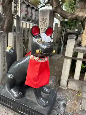 満足稲荷神社の{uncategorized: "未分類", other: "その他", undefined: "問題あり", building: "その他建物", grave: "お墓", sacred_gate: "鳥居", guardian: "狛犬", statue: "像", buddha: "仏像", history: "歴史", nature: "自然", garden: "庭園", animal: "動物", pagoda: "塔", temizu: "手水舎", mountain_gate: "山門・神門", sanctuary: "本殿・本堂", subordinate: "末社・摂社", art: "芸術", scenery: "景色", jizo: "地蔵", ema: "絵馬", goshuin: "御朱印", omikuji: "おみくじ", items: "授与品その他", amulet: "お守り", goshuincho: "御朱印帳", eats: "食事", festival: "お祭り", votive_dance: "神楽", shichigosan: "七五三参", wedding: "結婚式", experience: "体験その他", initially: "初詣", around: "周辺", anti_infection: "感染症対策"}