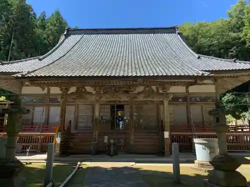 妙法寺の本殿・本堂