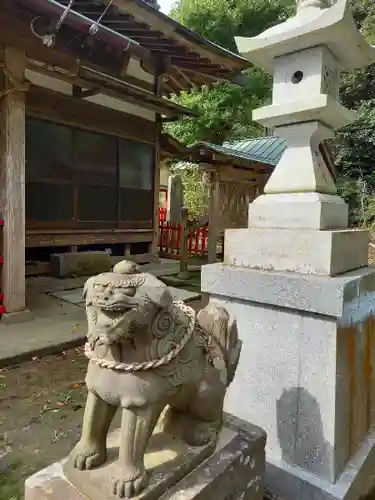 八幡神社の狛犬