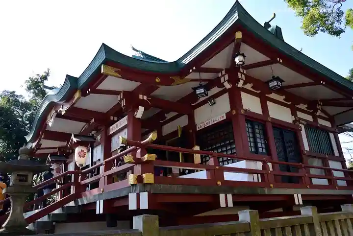 多摩川浅間神社の本殿・本堂