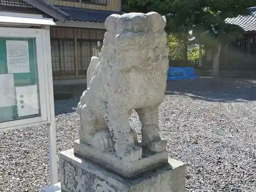 八幡津島神社の狛犬