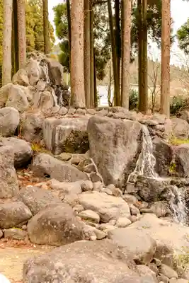 阿蘇白水龍神權現～白蛇神社～(熊本県)