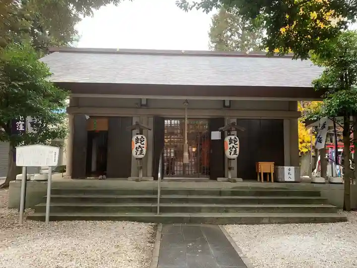 蛇窪神社の本殿・本堂