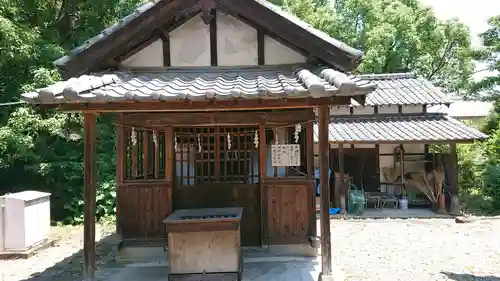 上之村神社の末社