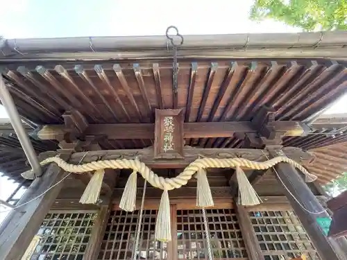 厳島神社の本殿