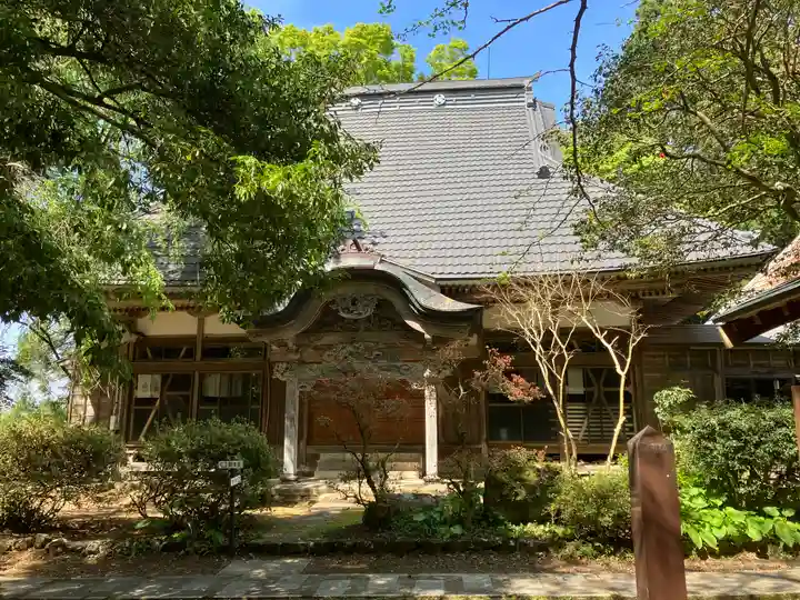 大泉寺の本殿・本堂