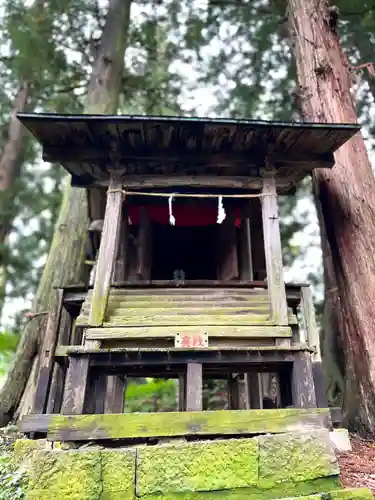 山家神社の末社・摂社