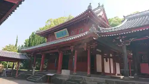 崇福寺の本殿・本堂