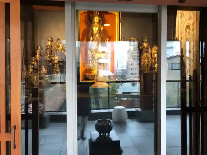 道往寺の本殿・本堂