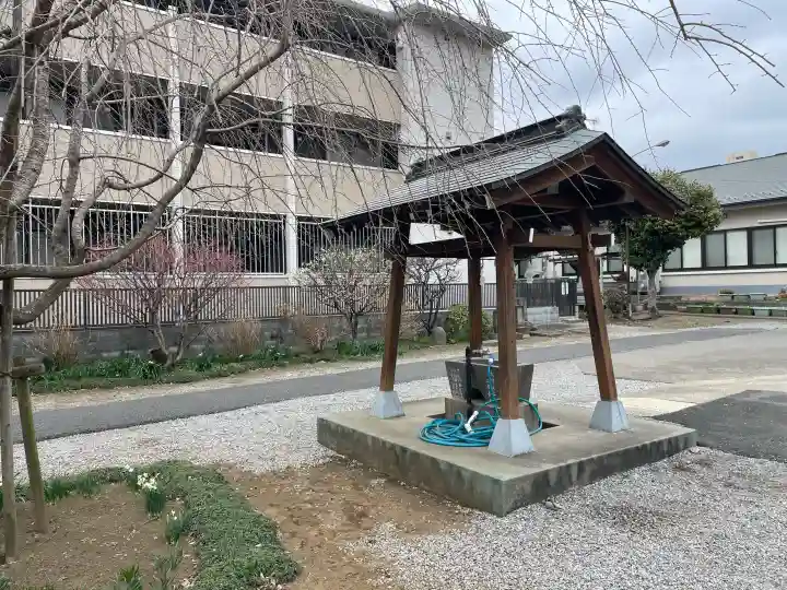 谷津観音堂の{uncategorized: "未分類", other: "その他", undefined: "問題あり", building: "その他建物", grave: "お墓", sacred_gate: "鳥居", guardian: "狛犬", statue: "像", buddha: "仏像", history: "歴史", nature: "自然", garden: "庭園", animal: "動物", pagoda: "塔", temizu: "手水舎", mountain_gate: "山門・神門", sanctuary: "本殿・本堂", subordinate: "末社・摂社", art: "芸術", scenery: "景色", jizo: "地蔵", ema: "絵馬", goshuin: "御朱印", omikuji: "おみくじ", items: "授与品その他", amulet: "お守り", goshuincho: "御朱印帳", eats: "食事", festival: "お祭り", votive_dance: "神楽", shichigosan: "七五三参", wedding: "結婚式", experience: "体験その他", initially: "初詣", around: "周辺", anti_infection: "感染症対策"}