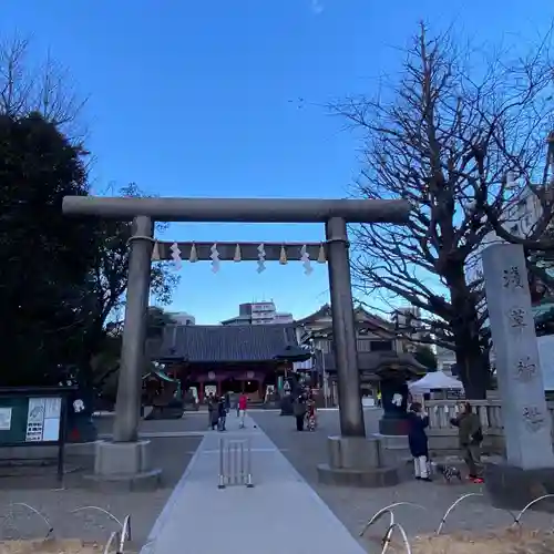 浅草神社の鳥居