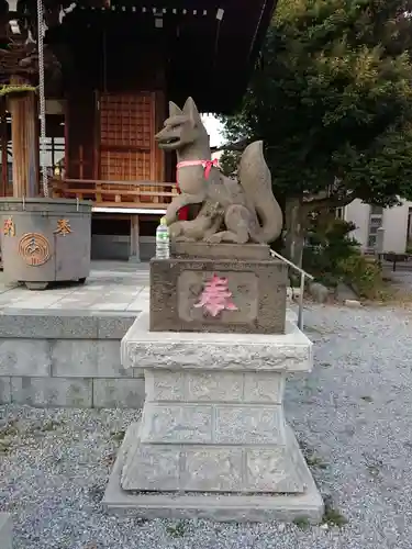 三輪里稲荷神社の狛犬