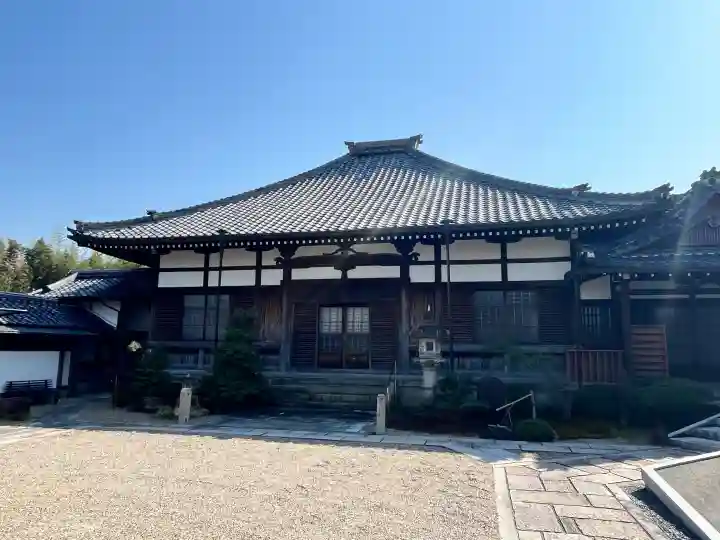 東運寺の{uncategorized: "未分類", other: "その他", undefined: "問題あり", building: "その他建物", grave: "お墓", sacred_gate: "鳥居", guardian: "狛犬", statue: "像", buddha: "仏像", history: "歴史", nature: "自然", garden: "庭園", animal: "動物", pagoda: "塔", temizu: "手水舎", mountain_gate: "山門・神門", sanctuary: "本殿・本堂", subordinate: "末社・摂社", art: "芸術", scenery: "景色", jizo: "地蔵", ema: "絵馬", goshuin: "御朱印", omikuji: "おみくじ", items: "授与品その他", amulet: "お守り", goshuincho: "御朱印帳", eats: "食事", festival: "お祭り", votive_dance: "神楽", shichigosan: "七五三参", wedding: "結婚式", experience: "体験その他", initially: "初詣", around: "周辺", anti_infection: "感染症対策"}