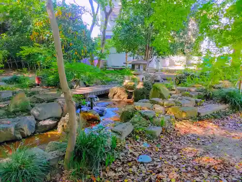 矢作神社の庭園