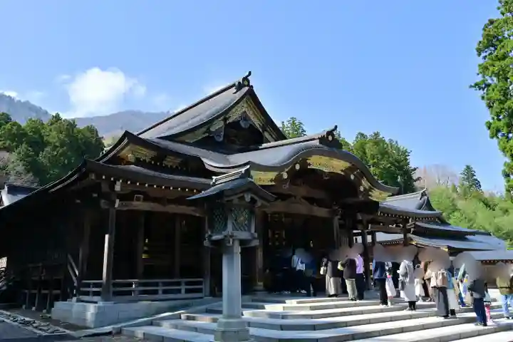 彌彦神社(新潟県)
