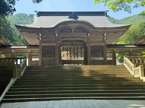 彌彦神社(新潟県)
