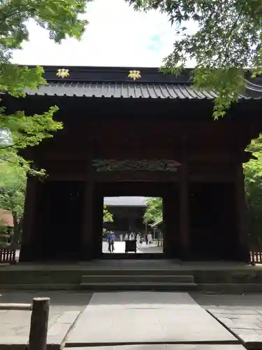 妙本寺の山門・神門