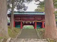 日光二荒山神社中宮祠の山門・神門