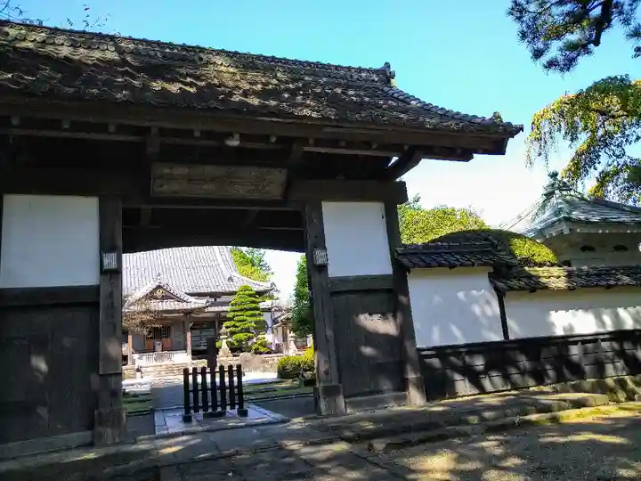 松音寺の山門・神門