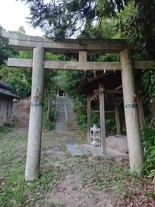 熊野社(大草)の鳥居