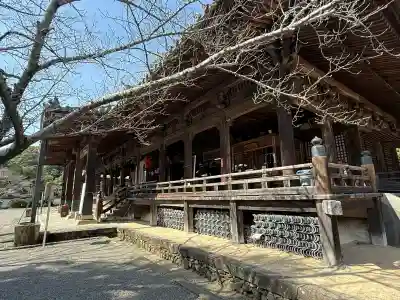 粉河寺の{uncategorized: "未分類", other: "その他", undefined: "問題あり", building: "その他建物", grave: "お墓", sacred_gate: "鳥居", guardian: "狛犬", statue: "像", buddha: "仏像", history: "歴史", nature: "自然", garden: "庭園", animal: "動物", pagoda: "塔", temizu: "手水舎", mountain_gate: "山門・神門", sanctuary: "本殿・本堂", subordinate: "末社・摂社", art: "芸術", scenery: "景色", jizo: "地蔵", ema: "絵馬", goshuin: "御朱印", omikuji: "おみくじ", items: "授与品その他", amulet: "お守り", goshuincho: "御朱印帳", eats: "食事", festival: "お祭り", votive_dance: "神楽", shichigosan: "七五三参", wedding: "結婚式", experience: "体験その他", initially: "初詣", around: "周辺", anti_infection: "感染症対策"}