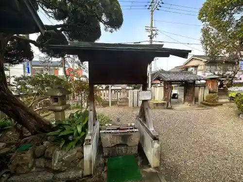 飛鳥神社の手水舎