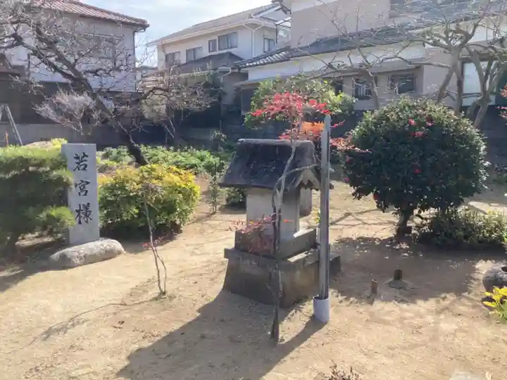 若宮様の本殿・本堂