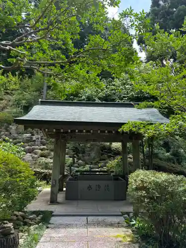 忉利天上寺の手水舎