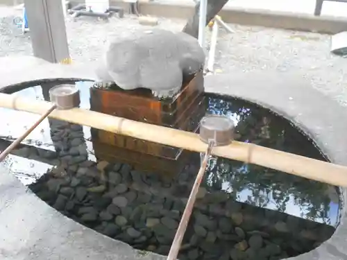 白旗神社の手水舎