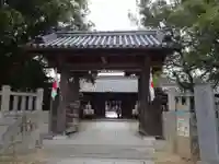 白鳥神社の山門・神門