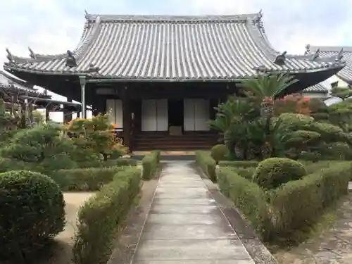 西方院の本殿・本堂