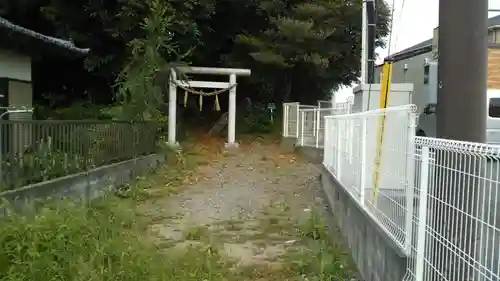 神社(名称不明)の鳥居