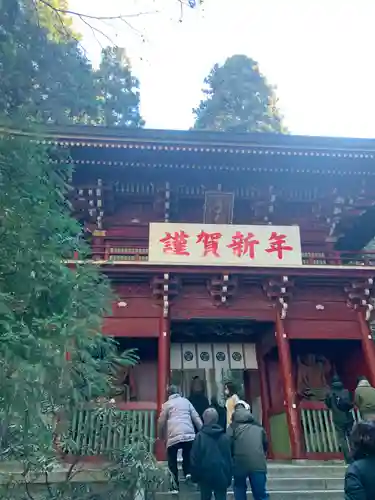 御岩神社の山門・神門