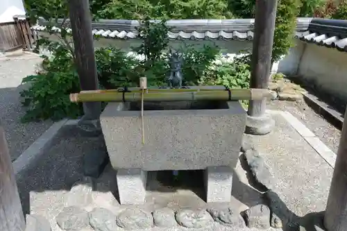 善峯寺の手水舎