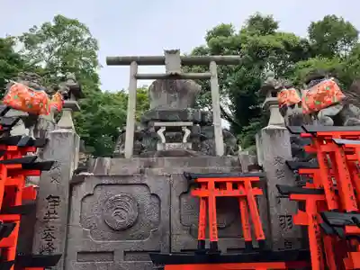 伏見稲荷大社　御膳谷奉拝所(京都府)