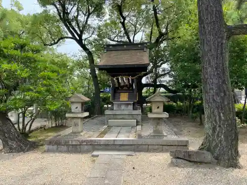 市原稲荷神社の末社・摂社