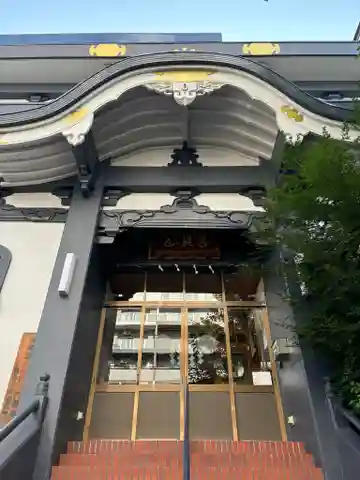 密修寺の本殿・本堂