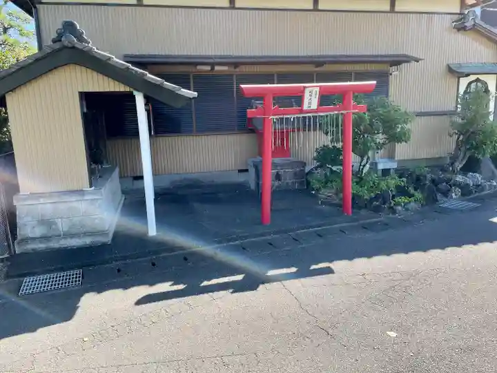 蓮華寺稲荷大明神(静岡県)