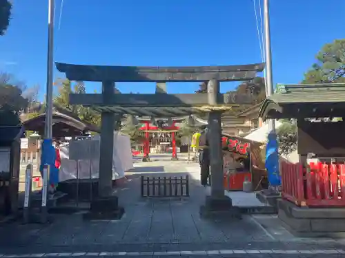 箭弓稲荷神社の鳥居