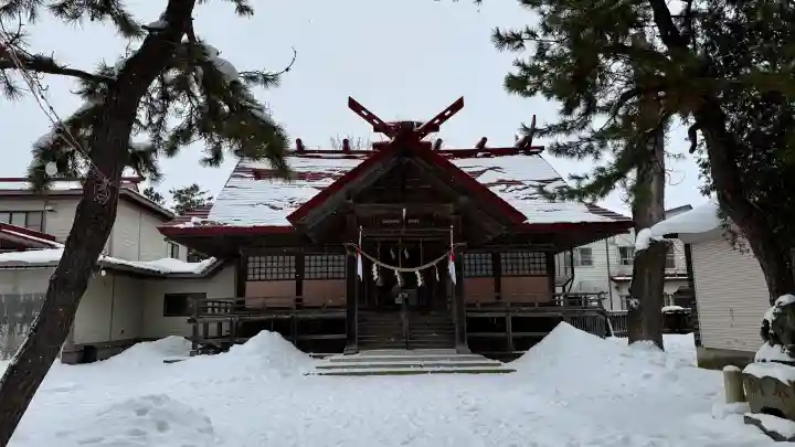 上磯八幡宮の{uncategorized: "未分類", other: "その他", undefined: "問題あり", building: "その他建物", grave: "お墓", sacred_gate: "鳥居", guardian: "狛犬", statue: "像", buddha: "仏像", history: "歴史", nature: "自然", garden: "庭園", animal: "動物", pagoda: "塔", temizu: "手水舎", mountain_gate: "山門・神門", sanctuary: "本殿・本堂", subordinate: "末社・摂社", art: "芸術", scenery: "景色", jizo: "地蔵", ema: "絵馬", goshuin: "御朱印", omikuji: "おみくじ", items: "授与品その他", amulet: "お守り", goshuincho: "御朱印帳", eats: "食事", festival: "お祭り", votive_dance: "神楽", shichigosan: "七五三参", wedding: "結婚式", experience: "体験その他", initially: "初詣", around: "周辺", anti_infection: "感染症対策"}