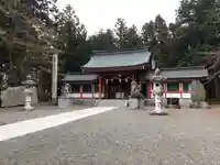 冨士御室浅間神社の本殿・本堂