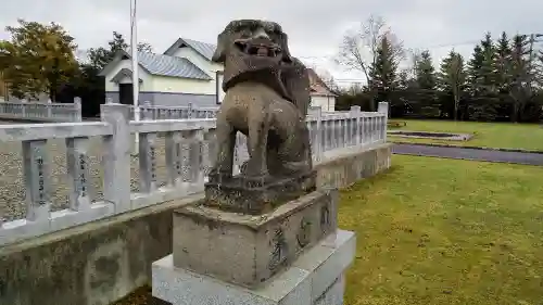 美瑛神社の狛犬