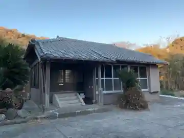 持明院の本殿・本堂