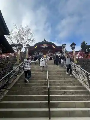 武蔵御嶽神社の{uncategorized: "未分類", other: "その他", undefined: "問題あり", building: "その他建物", grave: "お墓", sacred_gate: "鳥居", guardian: "狛犬", statue: "像", buddha: "仏像", history: "歴史", nature: "自然", garden: "庭園", animal: "動物", pagoda: "塔", temizu: "手水舎", mountain_gate: "山門・神門", sanctuary: "本殿・本堂", subordinate: "末社・摂社", art: "芸術", scenery: "景色", jizo: "地蔵", ema: "絵馬", goshuin: "御朱印", omikuji: "おみくじ", items: "授与品その他", amulet: "お守り", goshuincho: "御朱印帳", eats: "食事", festival: "お祭り", votive_dance: "神楽", shichigosan: "七五三参", wedding: "結婚式", experience: "体験その他", initially: "初詣", around: "周辺", anti_infection: "感染症対策"}